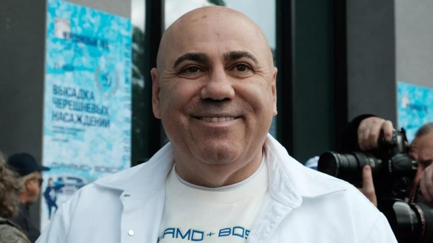 Продюсер Иосиф Пригожин назвал причину, из-за которой полгода не видел дочь