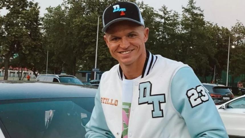 «Играет постоянно с куклами»: Тарасов возмутился интересами маленького сына