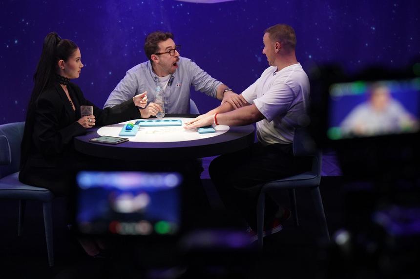 Андрей Бебуришвили на съемках шоу "Натальная карта"