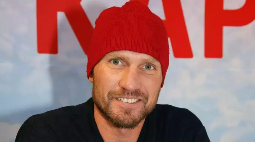 Роман Костомаров после ампутации нашел новую работу