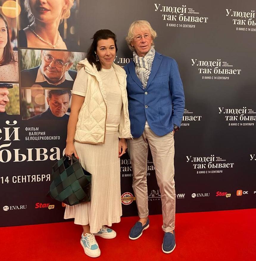 Аркадий Укупник сбежал от журналистов на премьере фильма