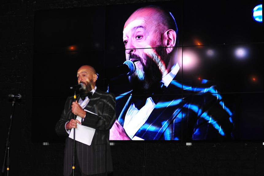 Михаил Шуфутинский прокомментировал свадьбу внука и израильской блогерши