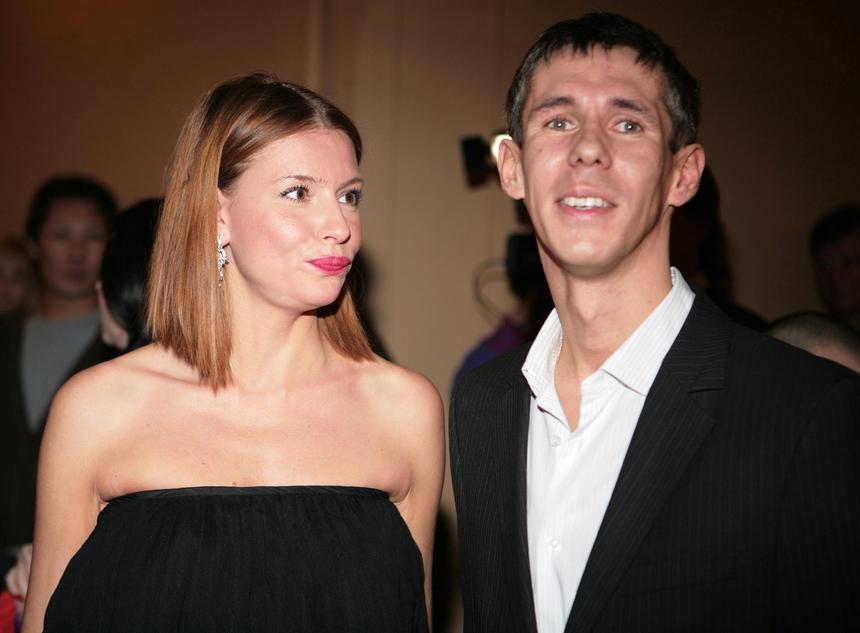 Не могу припомнить: Панин* прокомментировал видео, на котором он испражняется у дома