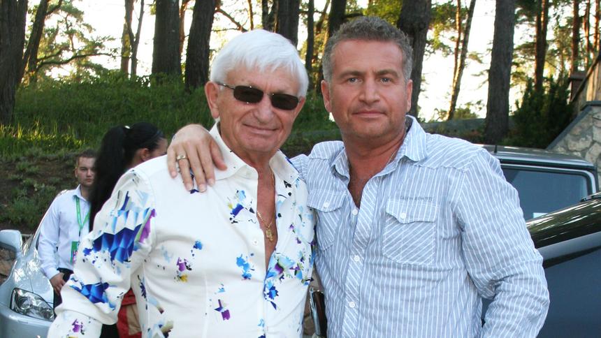 Baza: отца Леонида Агутина госпитализировали с эмболией и тромбозом вены