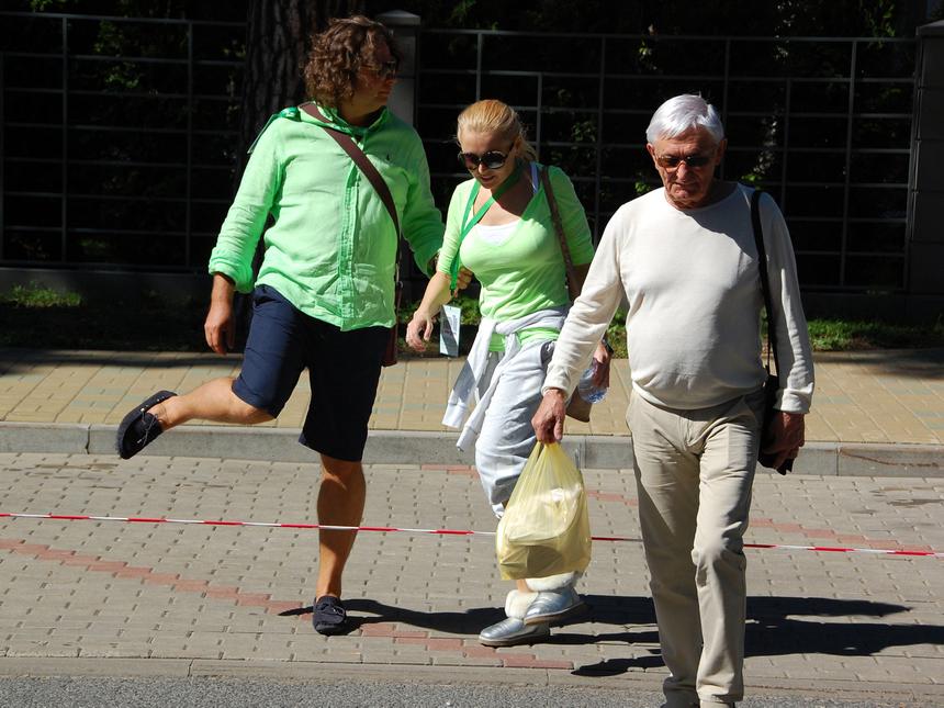 «Сделали капельницу»: всплыли подробности состояния отца Леонида Агутина