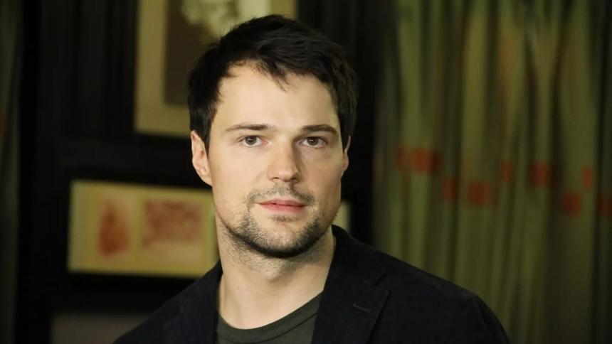 Актер Данила Козловский с третьего раза выиграл суд, но получил только 1 рубль
