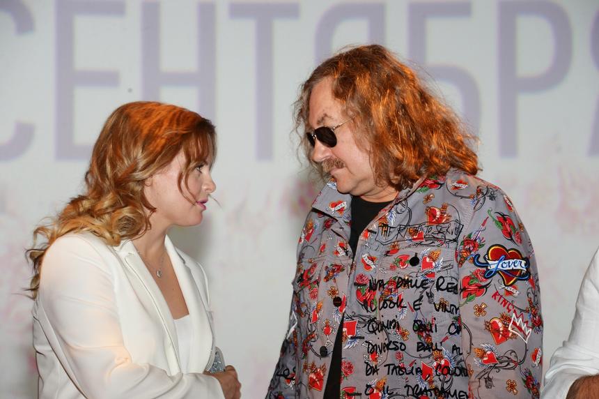 «Ей очень страшно»: Юлия Проскурякова неспроста скрывает состояние Игоря Николаева