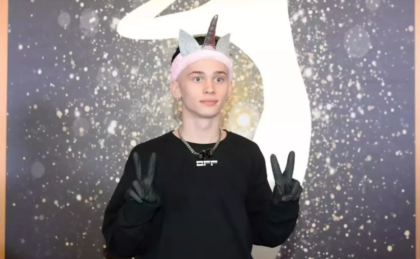 Уехавшего из России блогера Даню Милохина разыскивают