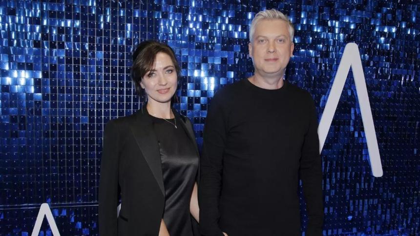 Светлаков рассказал, что ходит с женой и детьми к психологу для сохранения семьи