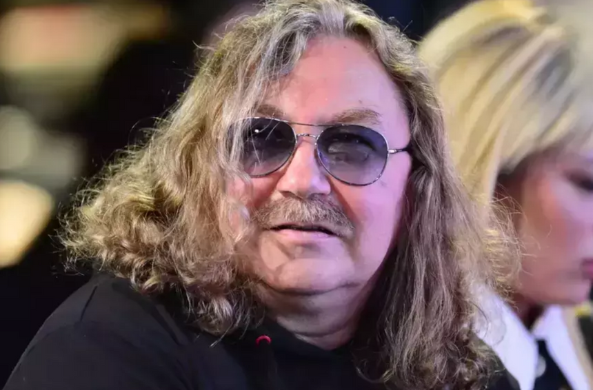 Занимается гимнастикой: певец Игорь Николаев пошел на поправку