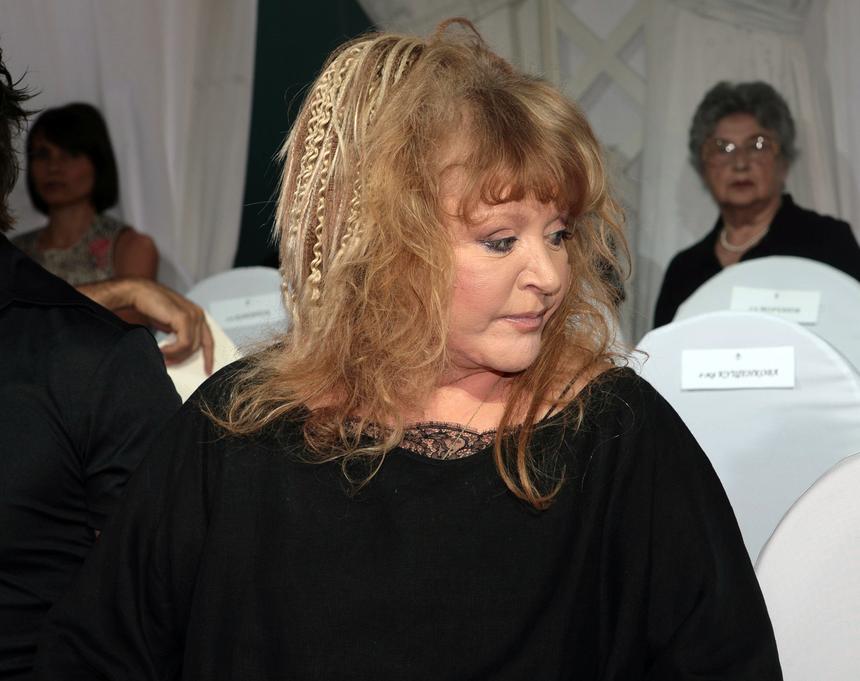 Ответила двумя словами: стала известна реакция Пугачевой на присланное видео с могилы Моисеева