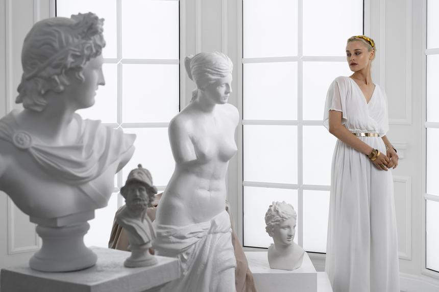 Религиозный экстремист разбил древнеримские статуи из-за «богохульства»