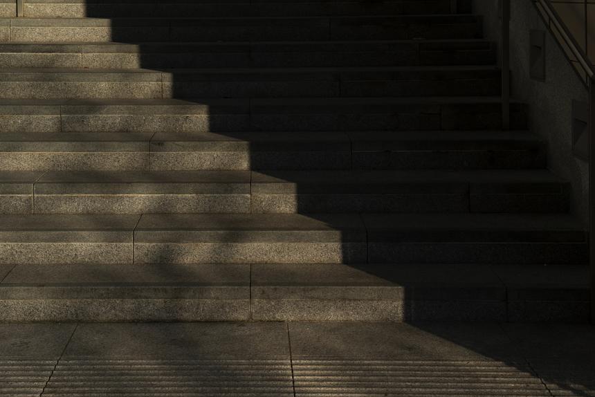 Звезда греческих экранов 60-х годов упала с лестницы и разбилась насмерть