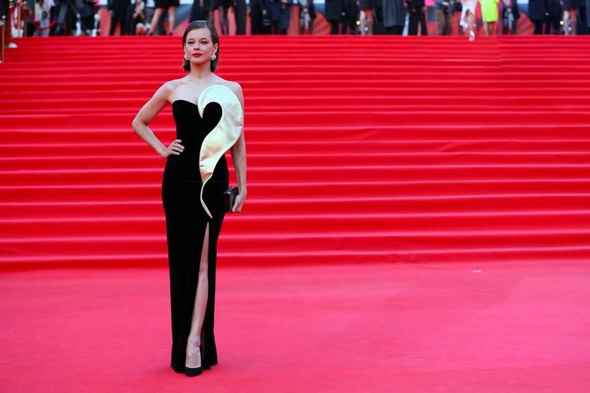 Актриса Катерина Шпица призналась, что состояла в мучительных отношениях