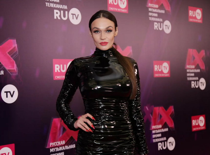 «Сама разберусь с маткой»: Алена Водонаева осудила запреты абортов