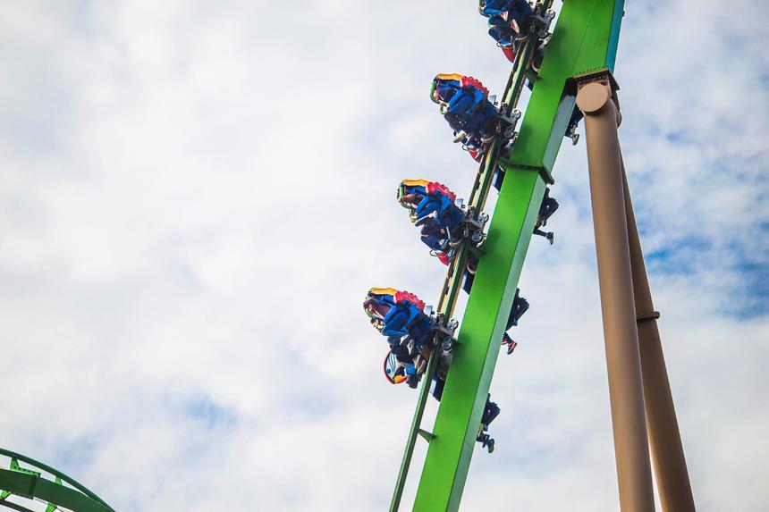 Сделали укол: впавший в кому студент в парке аттракционов дрался с врачами