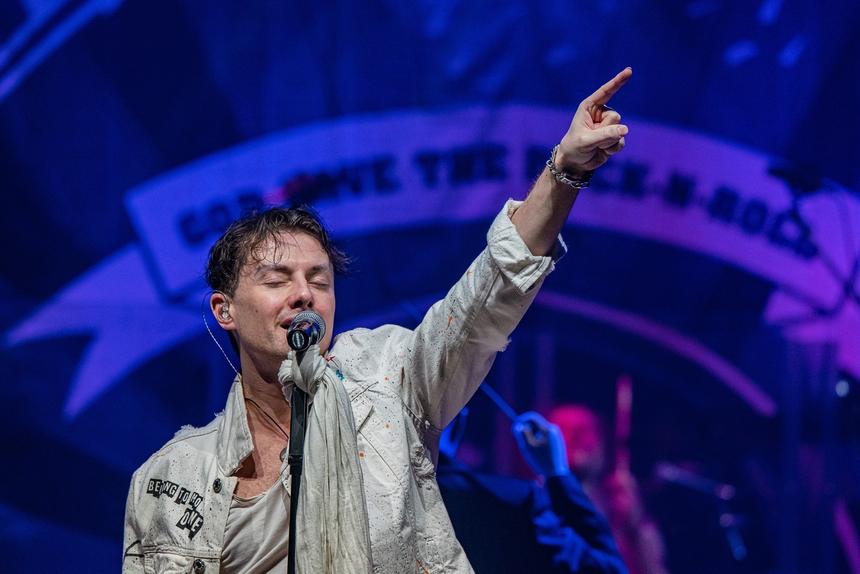 Сергей Арутюнов