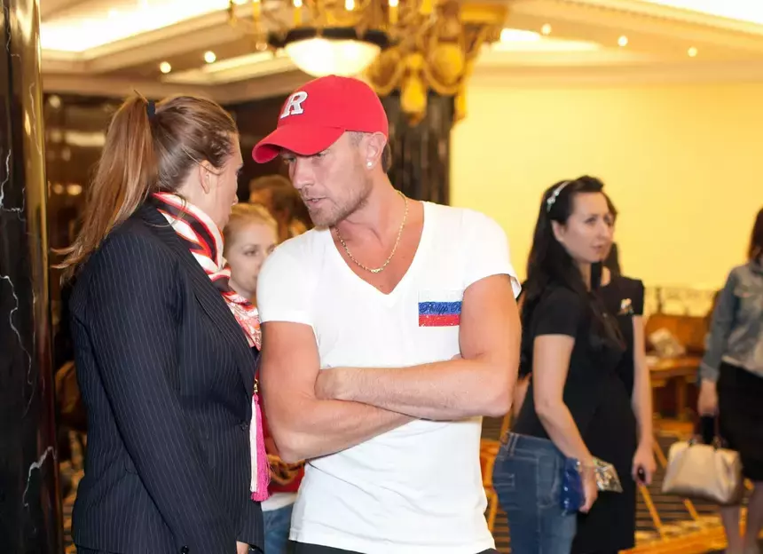 Фигурист Роман Костомаров примет участие в юбилейном гала-концерте Авербуха