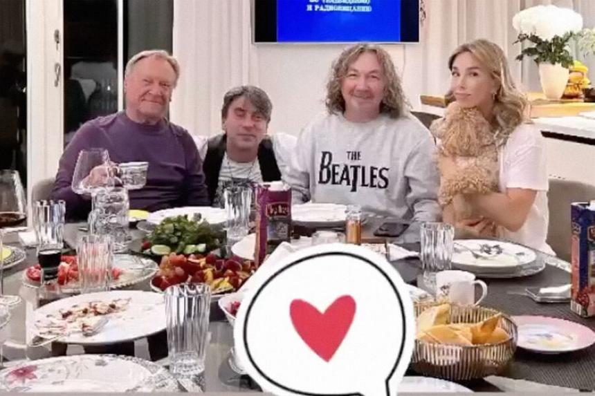 Устроил застолье: появилось первое фото Игоря Николаева после выхода из больницы