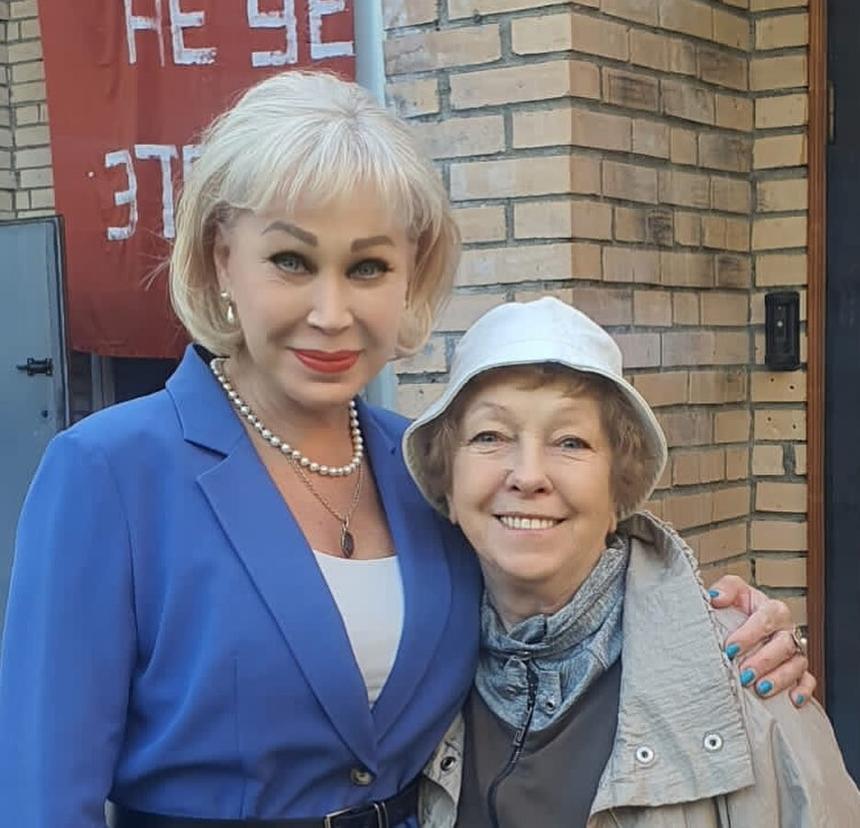 Бывшая жена Кончаловского сообщила об отъезде за границу дочери