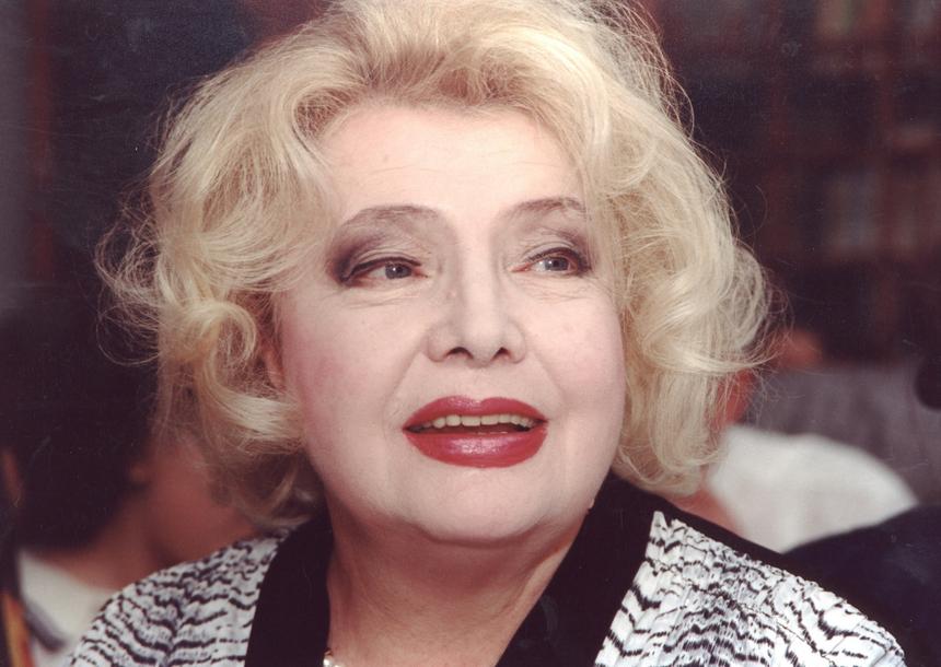 «В такой обстановке нелегко играть»: Немоляева раскрыла тяжелый характер Дорониной