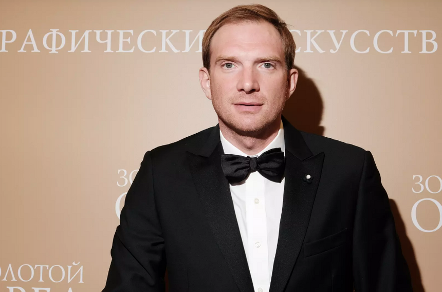 Уехавший из России актер Бурковский зарабатывает в России по 120 тысяч ежемесячно