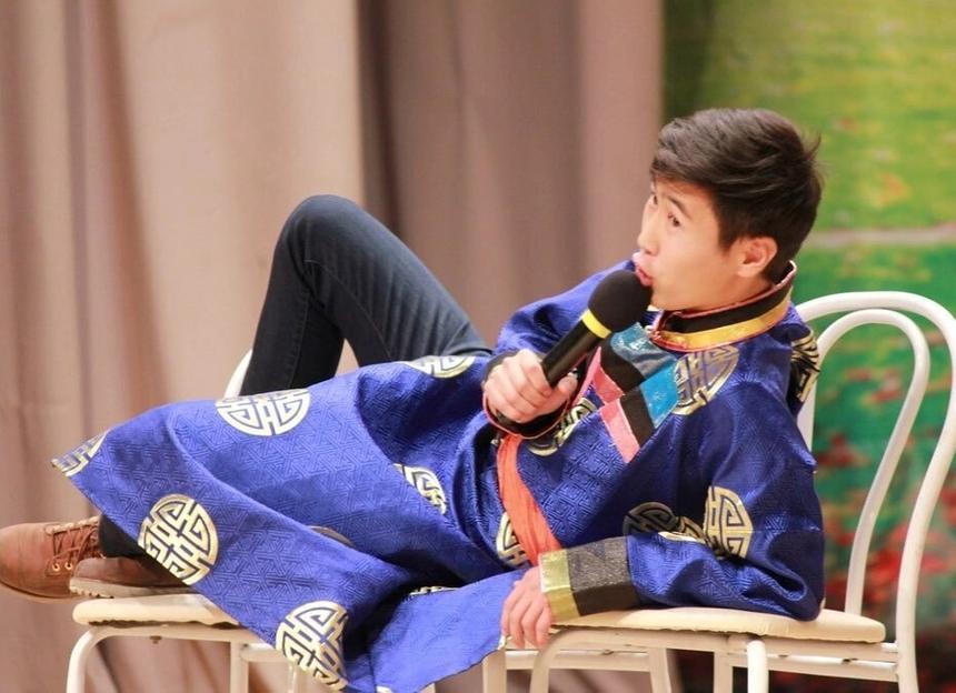 Умер участник премьер-лиги КВН Роман Винокуров