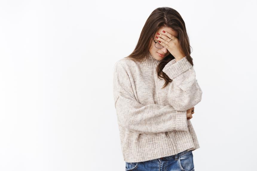 Учителя информатики обвинили в совращении восьмиклассницы в лаборантской