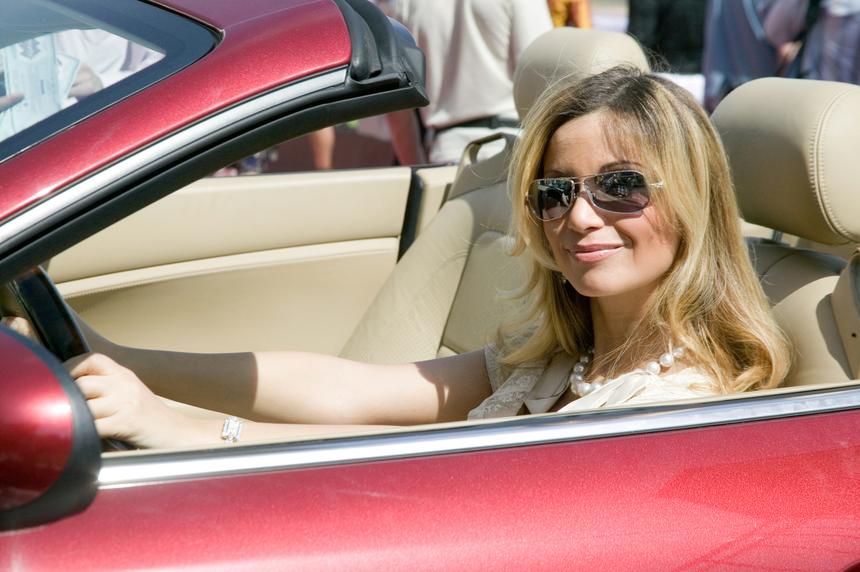 «Потрепать нервы – 15 тысяч»: Ольга Орлова разрешила бывшим мужчинам звонить исключительно за деньги