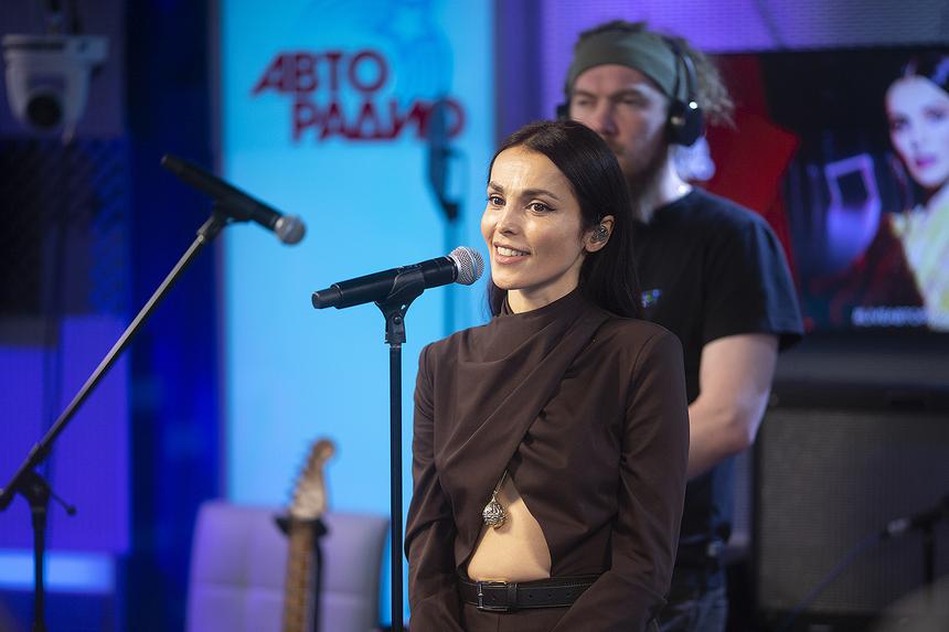 Певица Сати Казанова назвала свою музыку исцеляющей