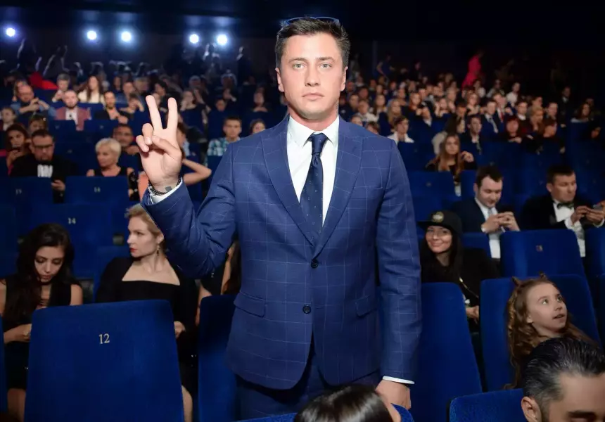 Суд обязал Павла Прилучного выплатить Агате Муцениеце 26,5 тысячи рублей