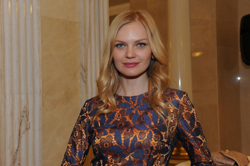 «Никакой не дворец»: Елена Кулецкая совместно с мужем вложилась в строительство дома