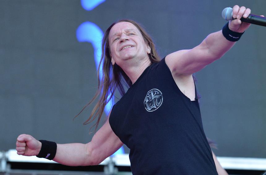 Валерий Кипелов извинился перед зрителями на концерте в Ульяновске