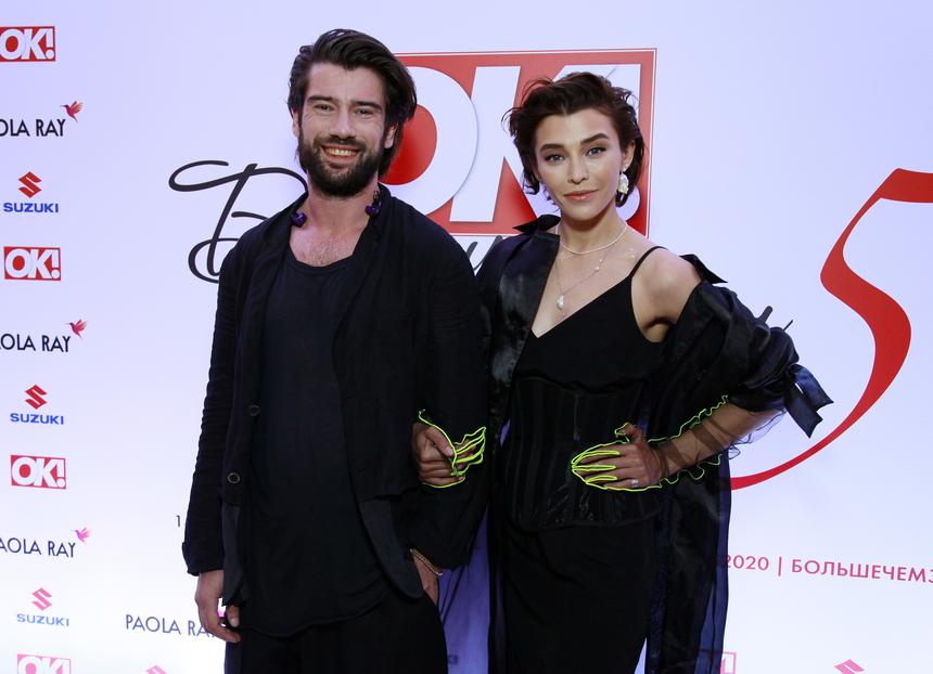 «Знает, где все находится»: Лаврентьев и Астровская удивили методами воспитания сына