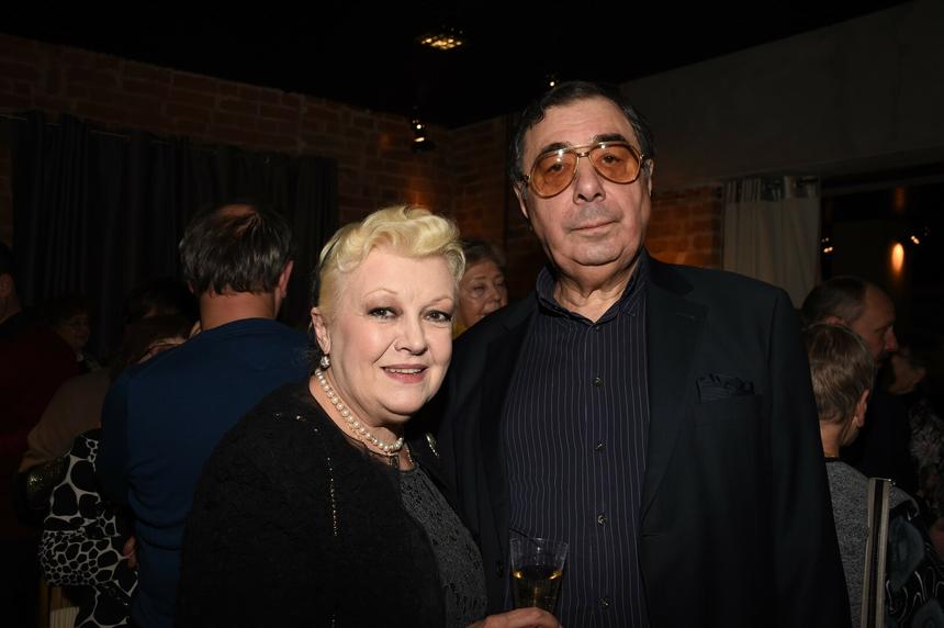 Пережила три инсульта за год: Дрожжина похудела вполовину себя и очень истощена