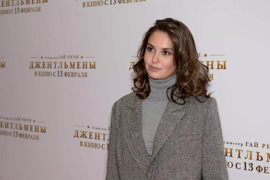 «Хочу на ручки»: Агата Муцениеце призналась, что готова к новым отношениям