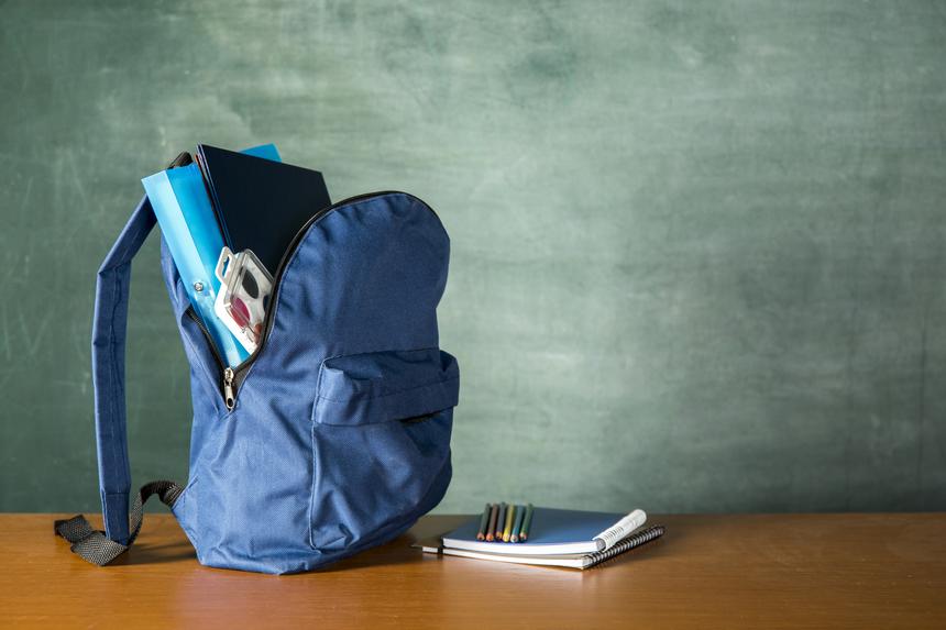 Думала о суициде: девятиклассница ушла из дома и пропала