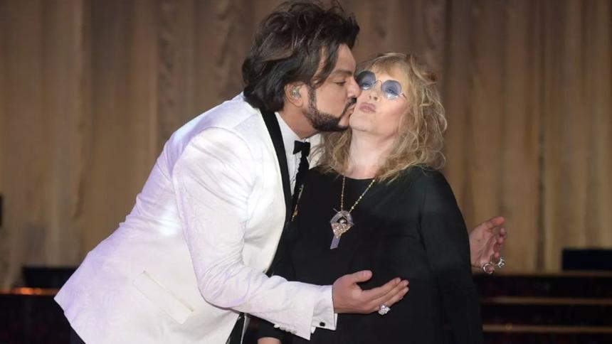 Замеченный с обручальным кольцом Киркоров не может забыть Пугачеву, несмотря на новую возлюбленную