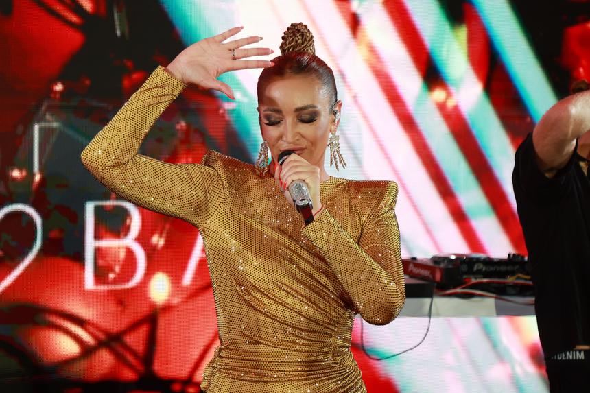 «А все-таки они вместе»: Ляйсан Утяшева застала Ольгу Бузову с известным мужчиной