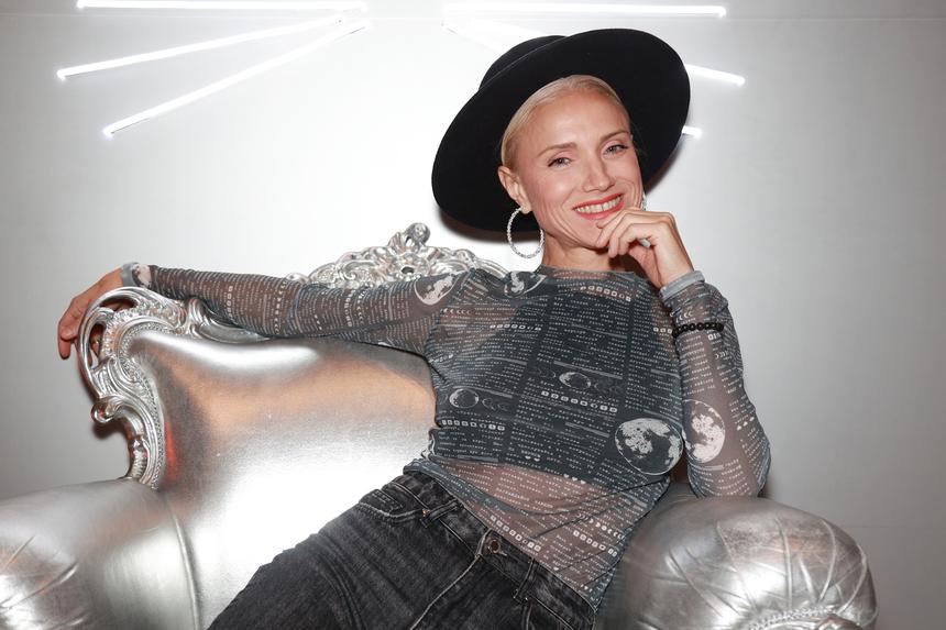 Ирина Тонева заявила, что встретит Новый год вместе с отцом под капельницами