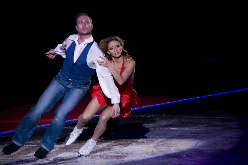 Илья Авербух анонсировал появление Костомарова и Навки на своем юбилейном шоу