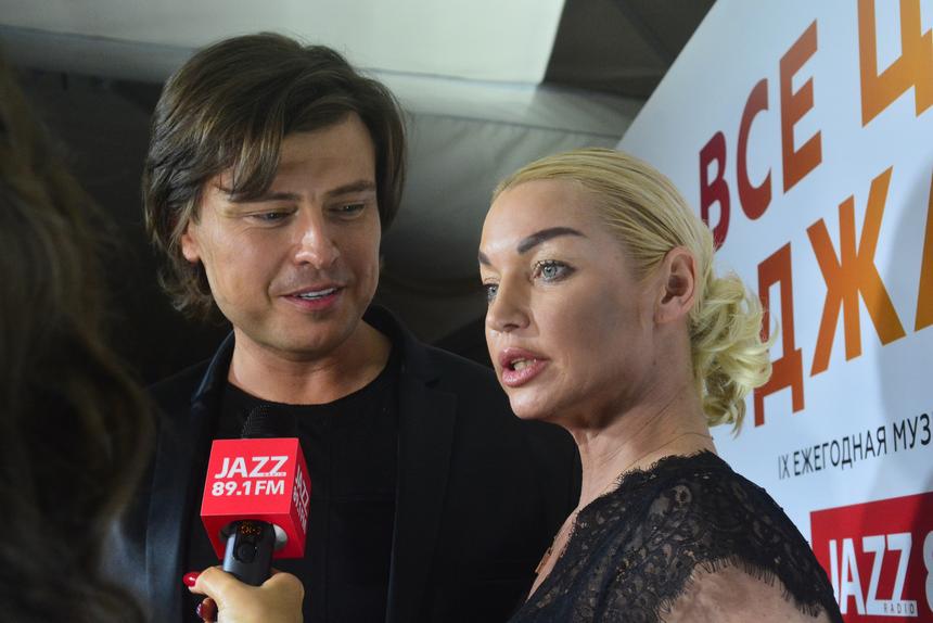 «Как единственной балерине»: Волочкова проговорилась о подарке Пугачевой