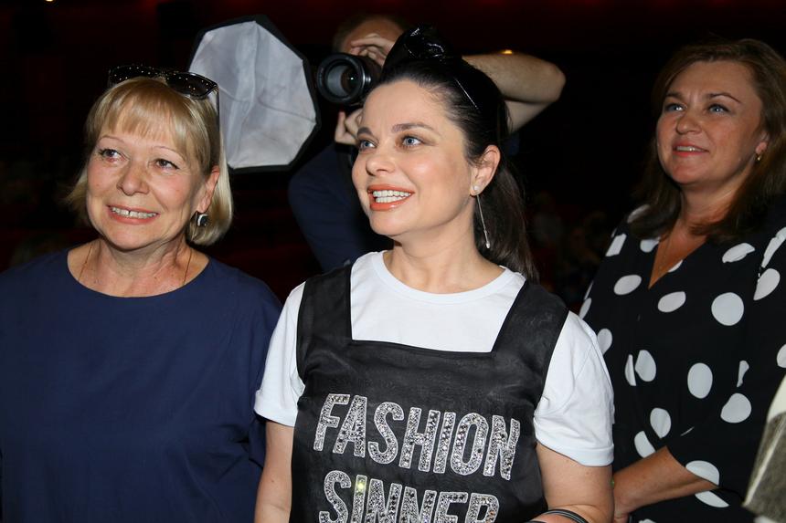 Пошел по клубам: сын Наташи Королевой отказался от помощи матери