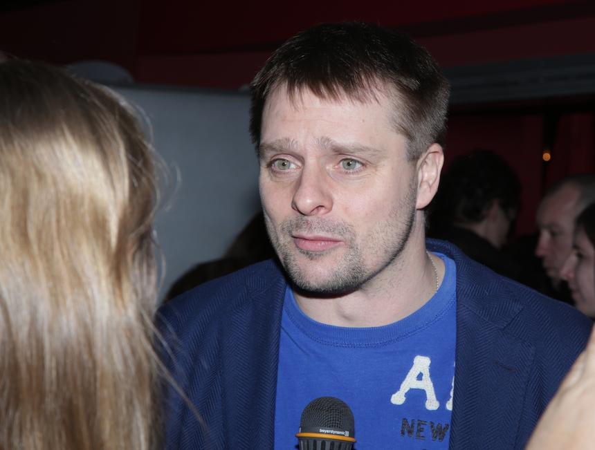 Поменялись настройки: почему друзья не узнают звезду сериала «Возвращение Мухтара» Александра Носика