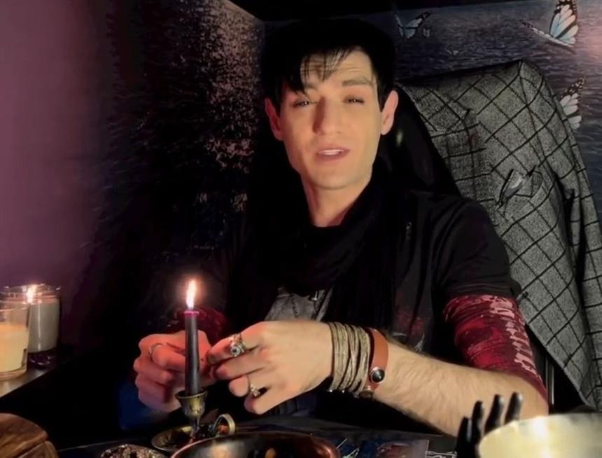 Свой путь: Александр Шепс отказался от участия в финале «Битвы сильнейших» и объяснил причину брату