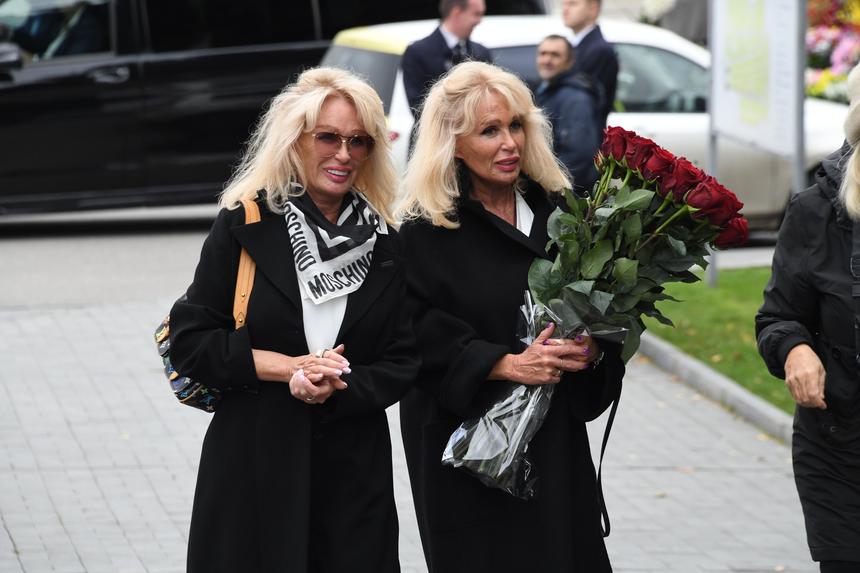 «Не трогайте тему возраста»: сестры Зайцевы высказались по поводу своего юбилея