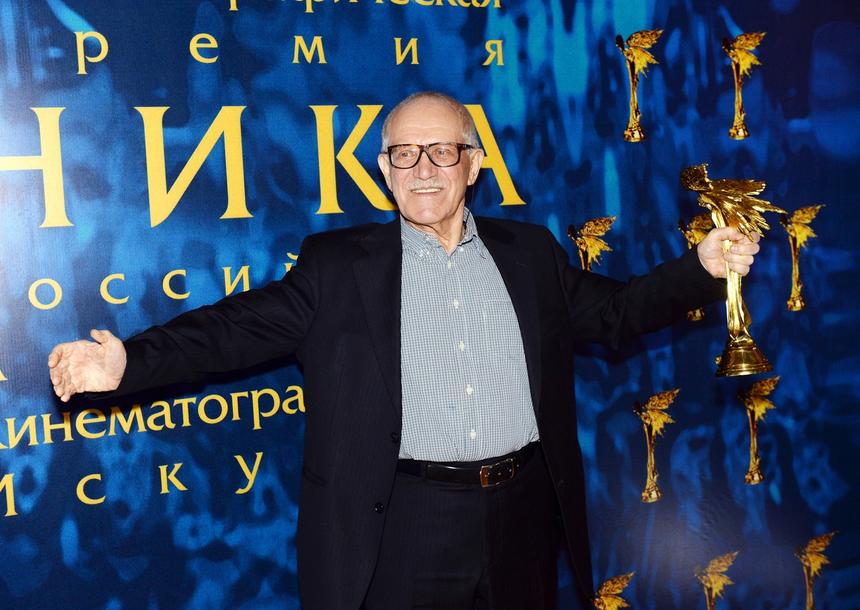 SHOT: 90-летний Александр Митта утратил трудоспособность после инфаркта мозга