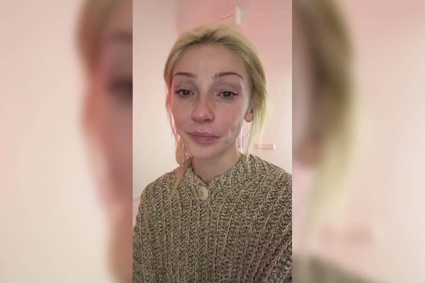 Настя Ивлеева записала видеоизвинения на 20 минут за "голую" вечеринку