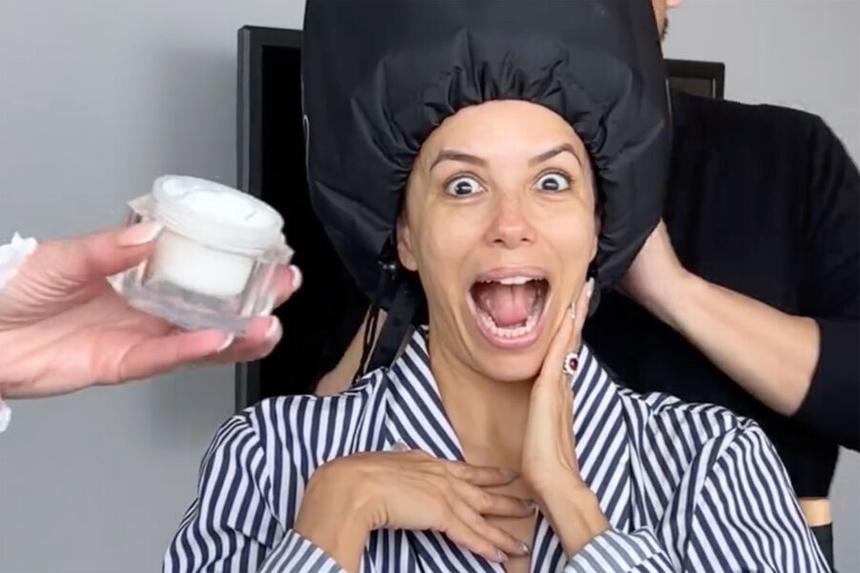 Актриса Ева Лонгория показала себя без макияжа в 48 лет