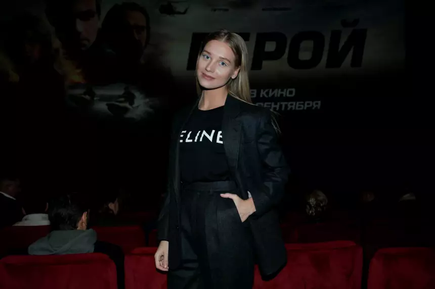 «Максимально пошло»: Кристина Асмус рассказала о Новом годе на Рублевке